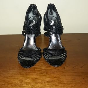 Nina Black Heels - 6-1/2M